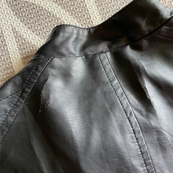 Forever 21 Black Faux Leather Jacket - Size S - Picture 4 of 5